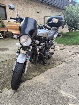 Fazer 600