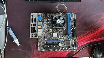 MSI 760GM-E51 + Phenom II X4 955 Black Ed. (4C/4T) - 1