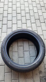 Semperit 225/40/ R18