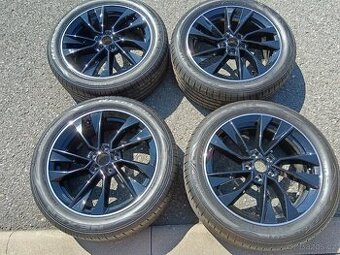 Fungl nová letní 17" al kola ORIGINAL SKODA SCALA 2025