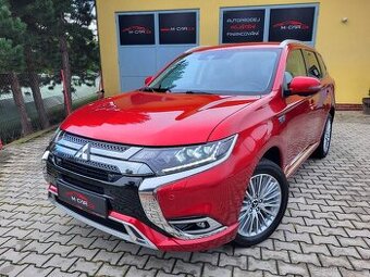 Mitsubishi Outlander 2.4 PHEV 4x4, LED, KAMERA, TAŽNÉ