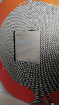 AMD Ryzen 5 1600 + původní chladič