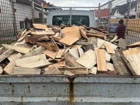 Dřevo na topení - suché nařezané krajinky