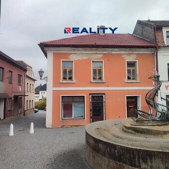 Prodej rodinného domu na náměstí ve Svitavách