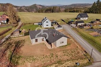 Prodej novostavby RD o dispozici 5+kk s garáží a se zahradou