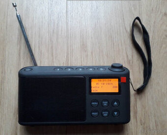 DAB+/FM rádio - plně fonkční, napájení 18cm x 3cm. černé a h