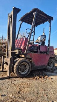 Vysokozdvižný vozík (VZV) – Gliwice