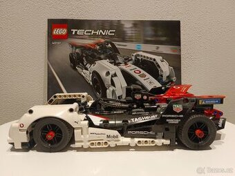 Lego Technics 42137