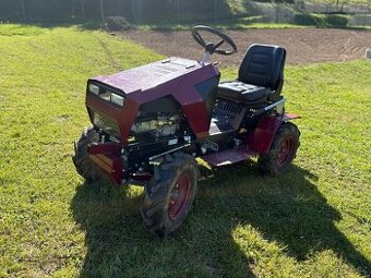 Traktor DAKR Panter FD5