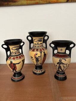 Sada řeckých amfor
