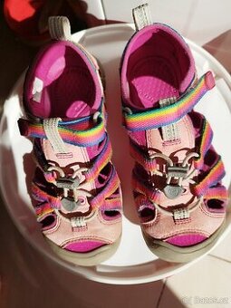 Keen sandály velikost 31, duhové