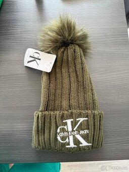 Khaki zelená zimní čepice Calvin Klein Jeans