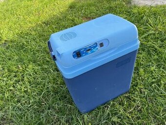 Chladící box 12v i 230v