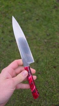 Ručně dělaný kuchyňský nůž – prémiová ocel N690 a epoxid