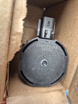 Odvetrani ventil Mopar 4891739AA Chrysler