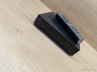Motorola VIP 1003 – IPTV set-top box (bez adaptéru, ovladač