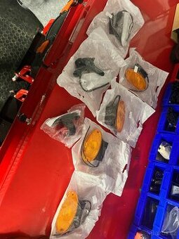 Světýlka/odrazky na vozík nové