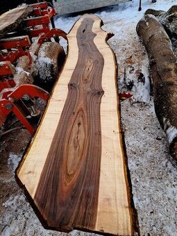 Ořechové fošny na stoly tl.65mm