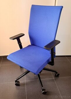 Kancelářská židle