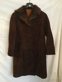 Dámský zimní kožený kabát