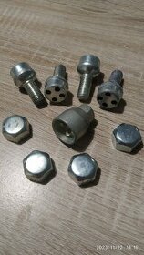 Bezpečností šrouby na kola