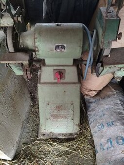 Dvoukotoučová bruska