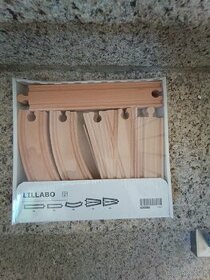 Drevene kolejnice Ikea