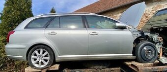 AVENSIS kombi 2005, pojizdné