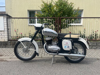 Jawa 250/590-00 Sport, r.v. 1969 s TP (nízké výrobní číslo)
