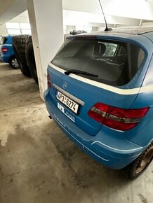 + Prodám Mercedes Benz B 180 CDI W245 +