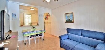 Krásný byt se zahradou v Torrevieja – Altos del Limonar