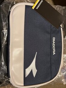 Kosmetická taštička Diadora - nová - 1