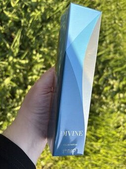 DÁMSKÁ PARFÉMOVANÁ VODA DIVINE ORIFLAME (50 ml)
