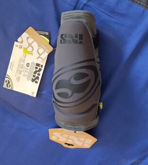 Chrániče na kolena Carve Evo+ Knee guards grey