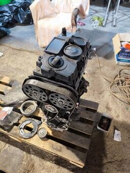 Motor BMN 2.0tdi 16v 125kw Octavia II. RS
