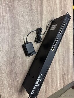 Router Mikrotik RB2011iL-RM - ZÁRUKA+DPH