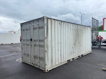 Skladový kontejner 20´ / 6m délky / s elektroinstalaci