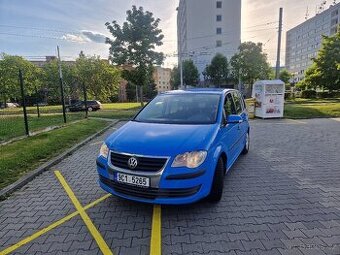 Vw touran 2.0 benzín