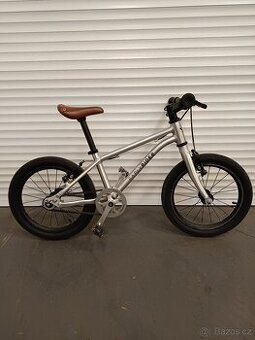 Early Rider 16