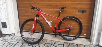 Horské kolo Specialized