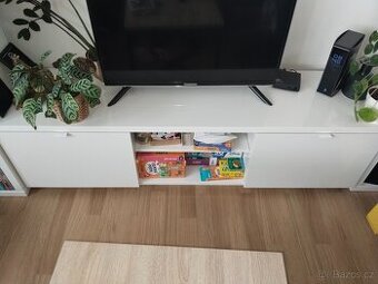 Stolek pod televizi - IKEA BYAS