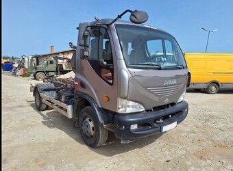 Avia D100