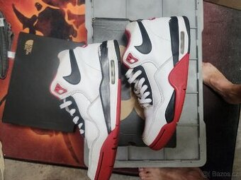 NIKE Air Flight Vel .EU 45 UK 10 US 11 cm 29 stav 8/10 , sta