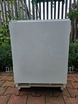 Lednička vestavba Electrolux ERN1200FOW