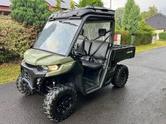 UTV can-am,900 km,12/2023,CZ TP
