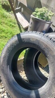 245/70 r19.5 Hankook DH05