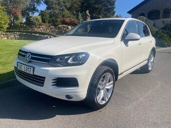 VOLKSWAGEN TOUAREG 3,0 TDI 180 KW DSG NAVI