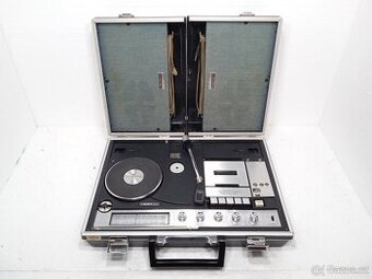 Crown SCP/71FW retro rádio gramo kazetový magnetofon