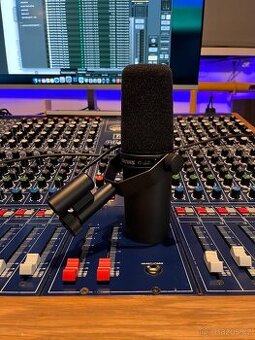 Shure SM7b