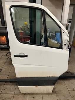 Dveře mercedes sprinter